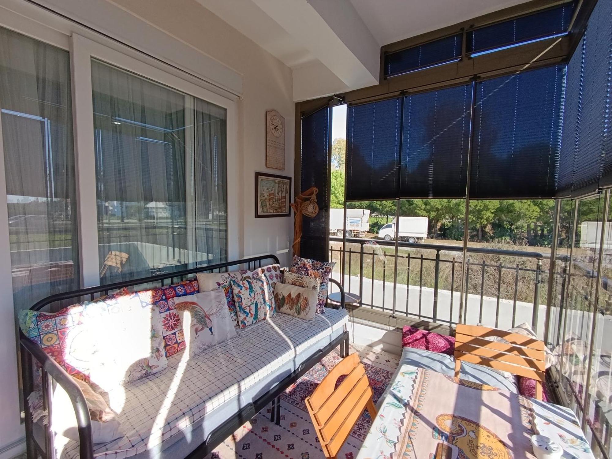 Apartment Side